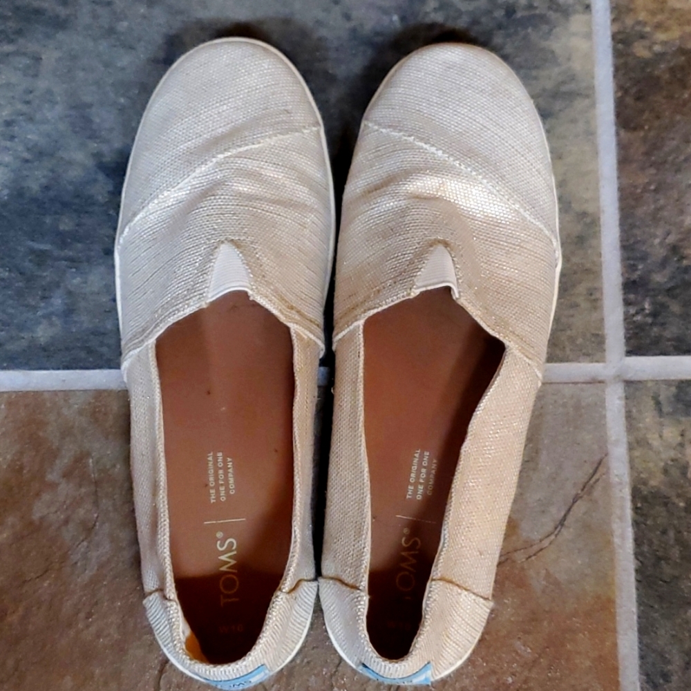 Gold Toms